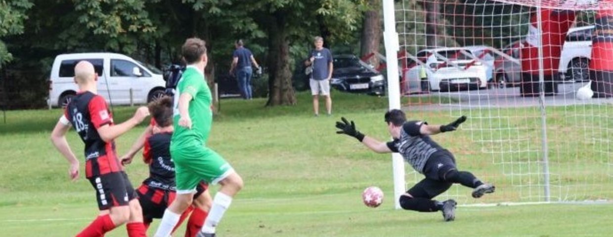 Auswärtspunkt in der Nachspielzeit!